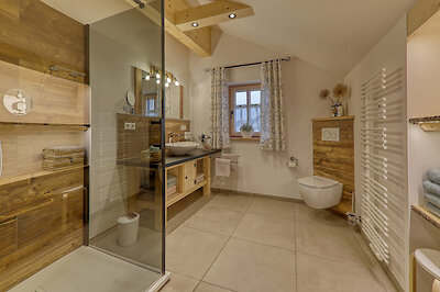Zweites Badezimmer im Chalet zur Wildrose